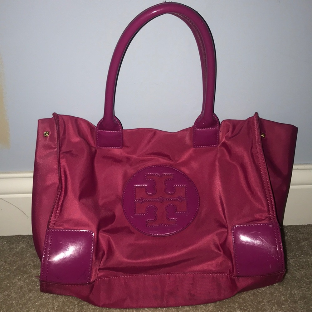 tory burch hand bag